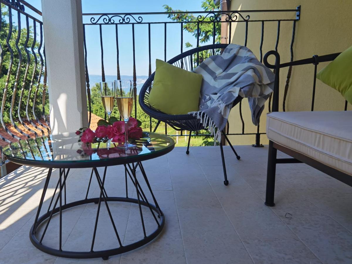 Apartment Luce Pican Exterior photo